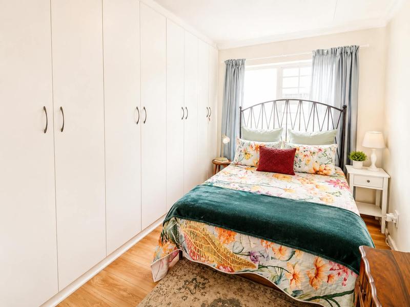 3 Bedroom Property for Sale in Fraaiuitsig Western Cape
